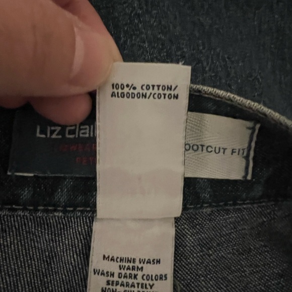 Liz Claiborne Women Bootcut Fit Jeans - Picture 7 of 7